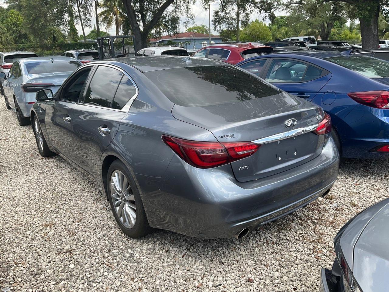 2019 Infiniti Q50 Luxe - Фото 2