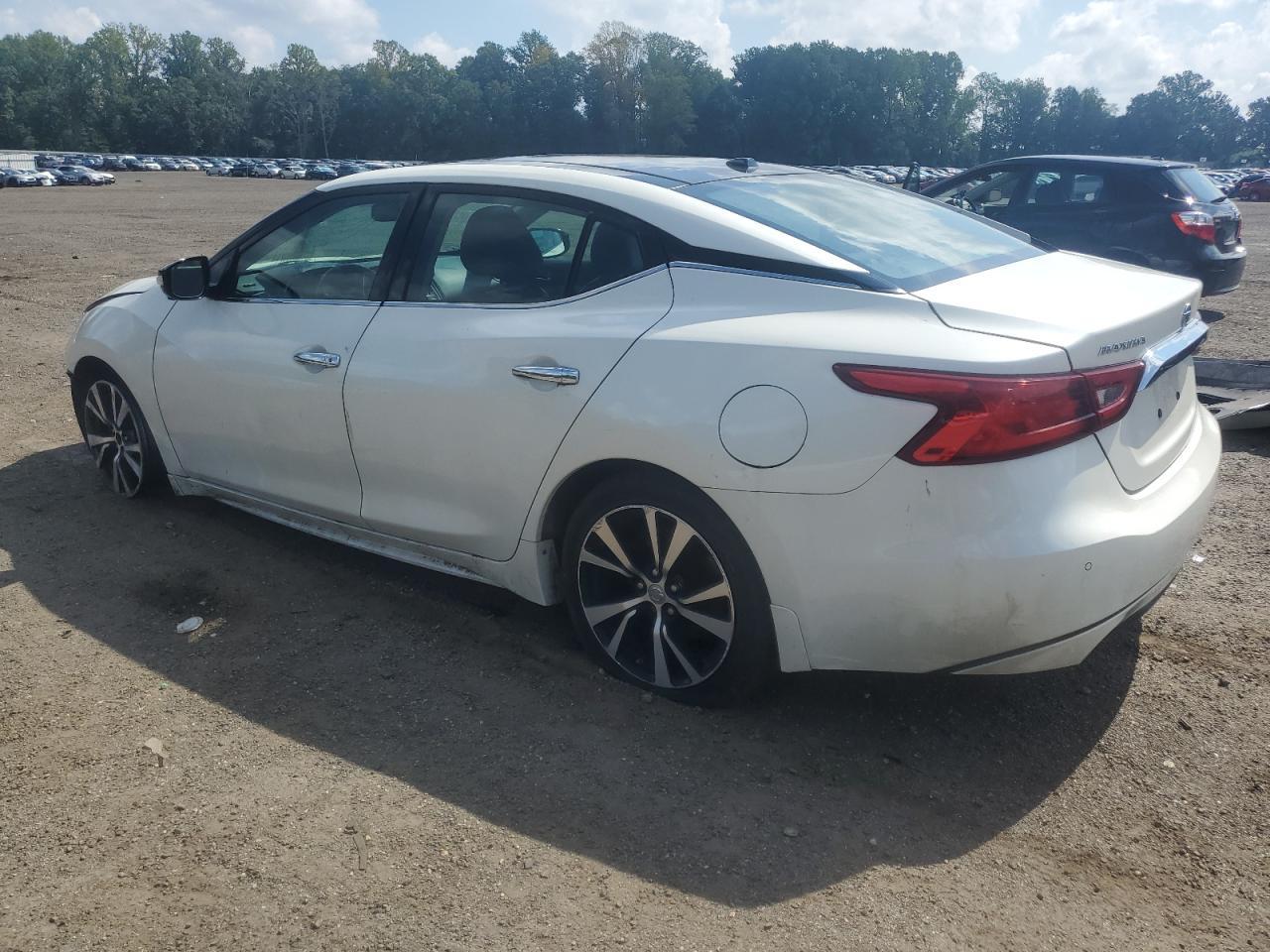 2017 Nissan Maxima 3.5S - Фото 2