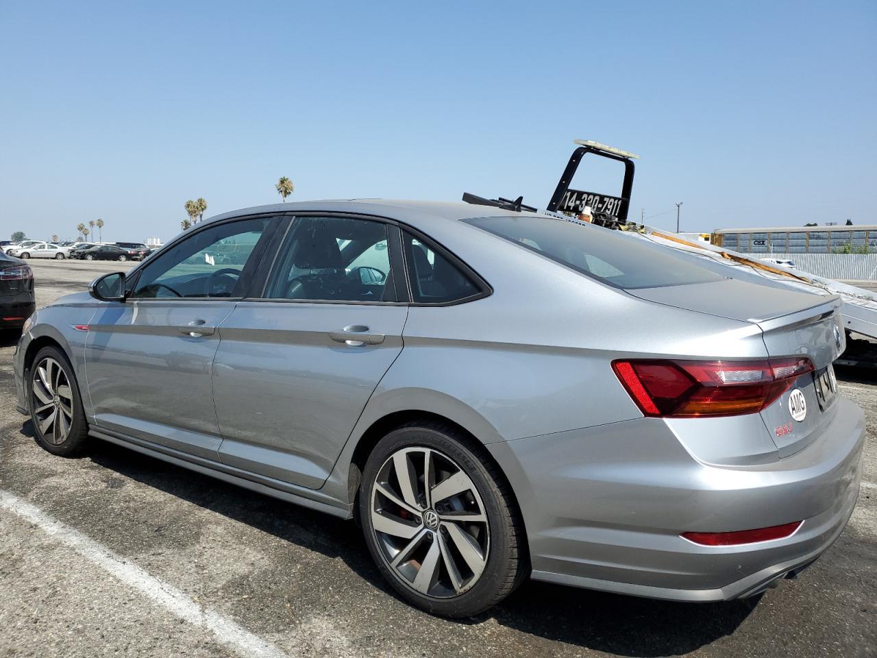 2019 Volkswagen Jetta Gli - Фото 2