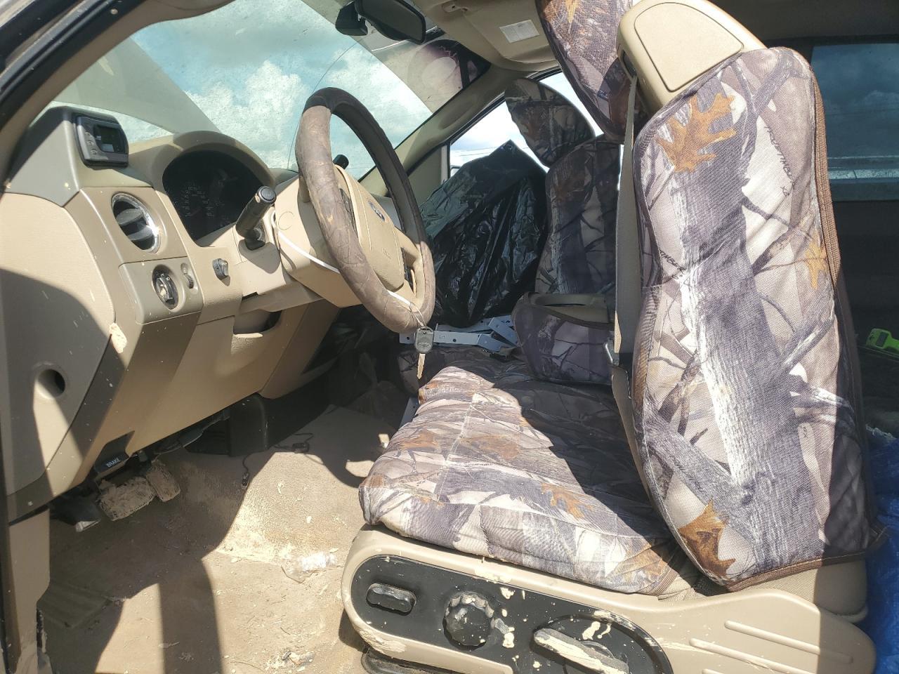 2005 Ford F150 - Image 7