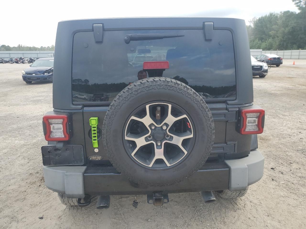 2017 Jeep Wrangler Unlimited Sahara - Фото 6