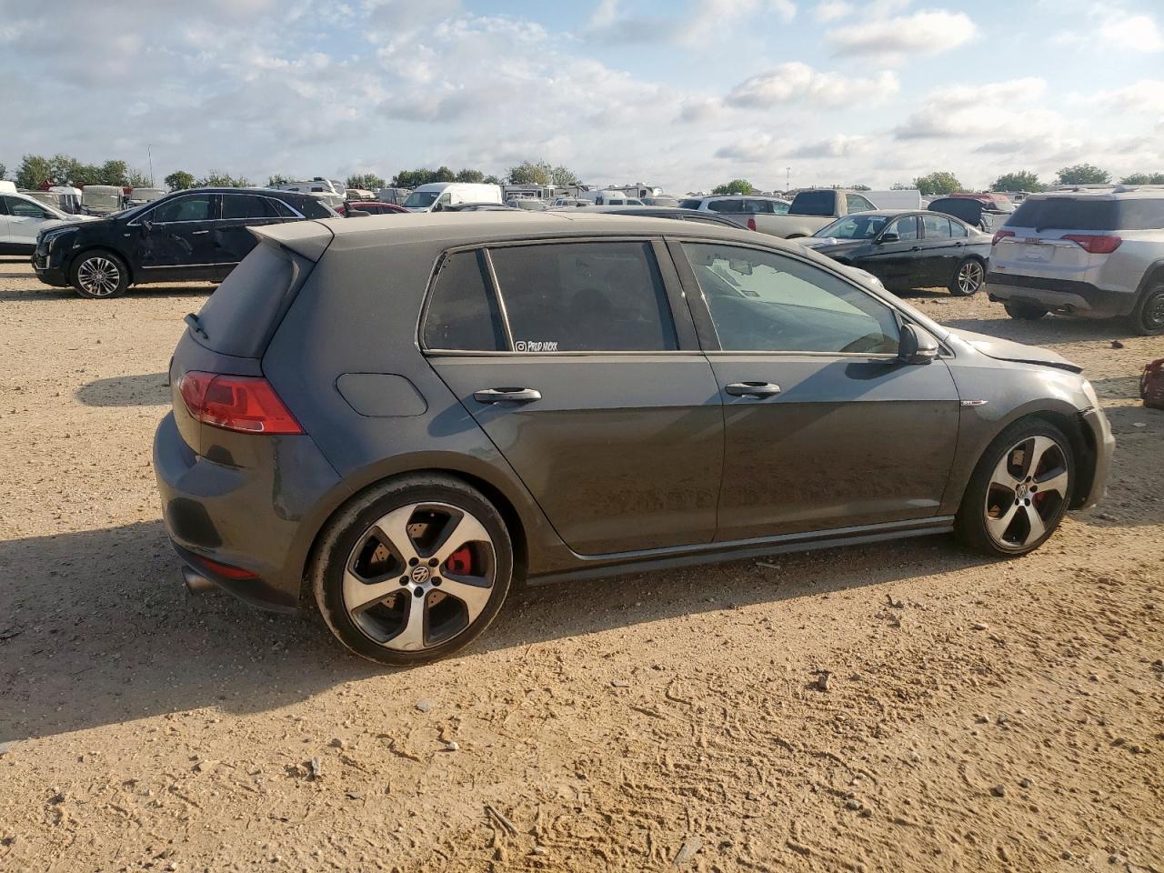 2017 Volkswagen Gti S/Se - Фото 3