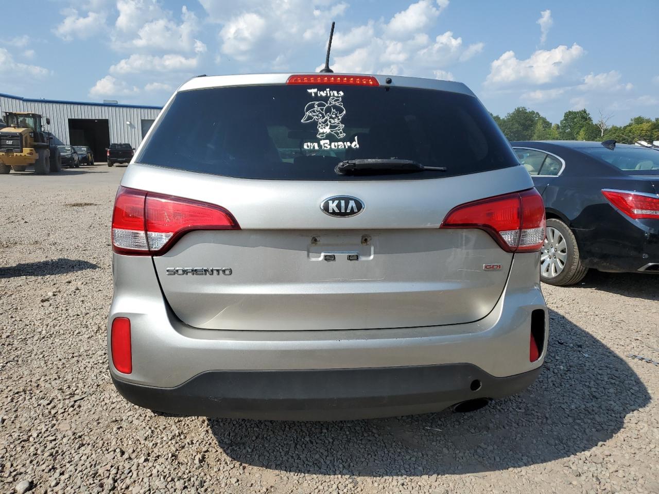 2015 Kia Sorento Lx - Фото 6