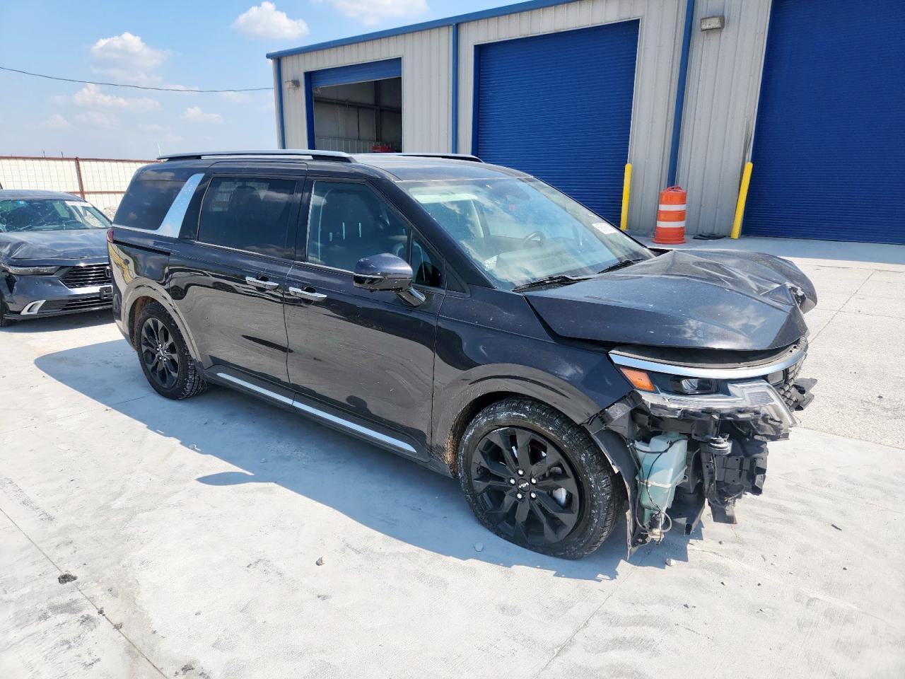 2022 Kia Carnival Sx Prestige - Фото 4