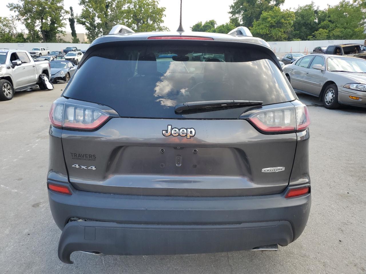 2019 Jeep Cherokee Latitude Plus - Фото 6