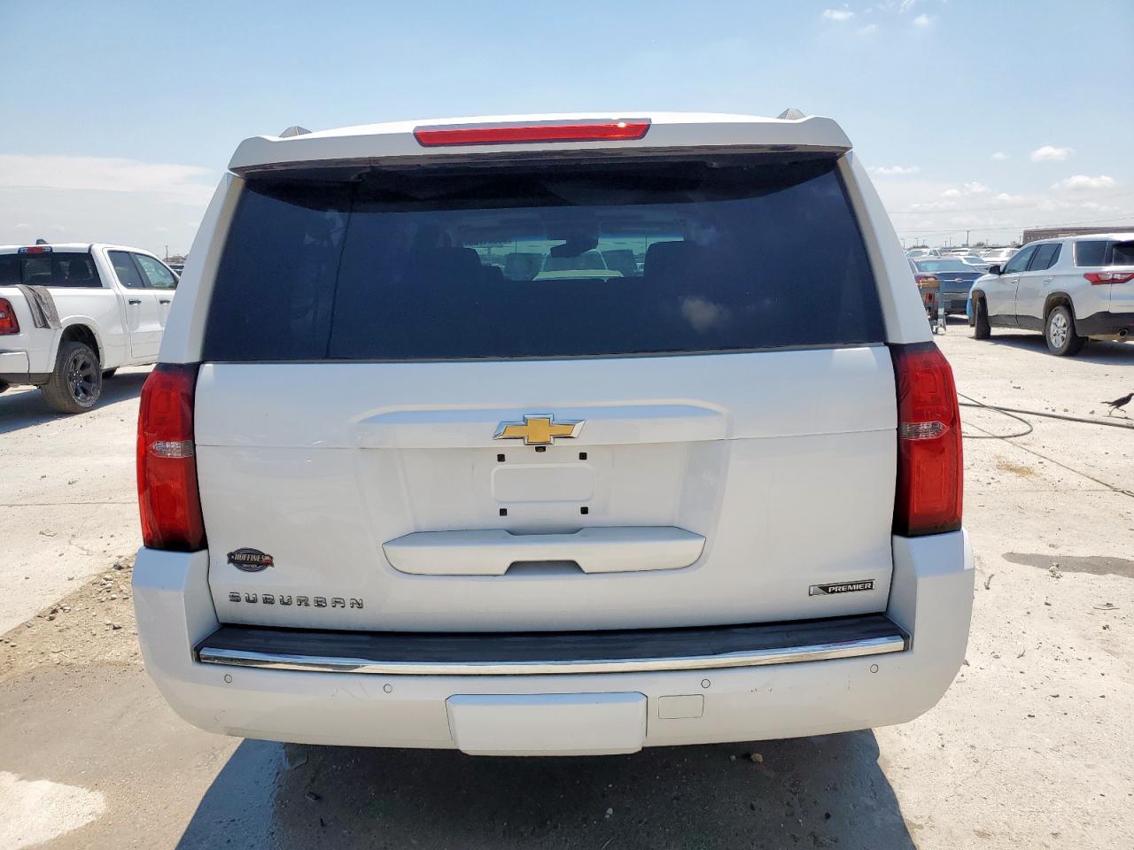 2018 Chevrolet Suburban K1500 Premier - Фото 6