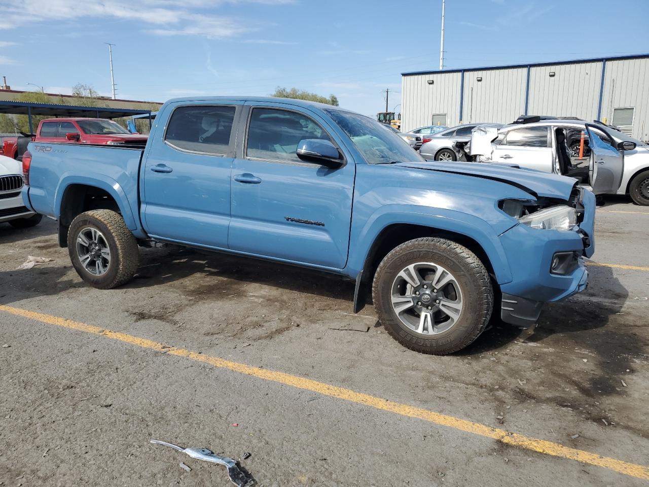2019 Toyota Tacoma Double Cab - Фото 4