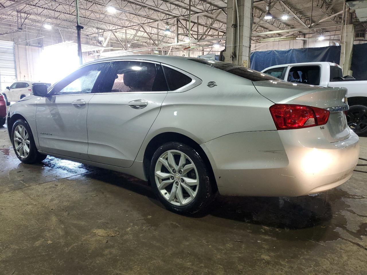 2016 Chevrolet Impala Lt - Image 2