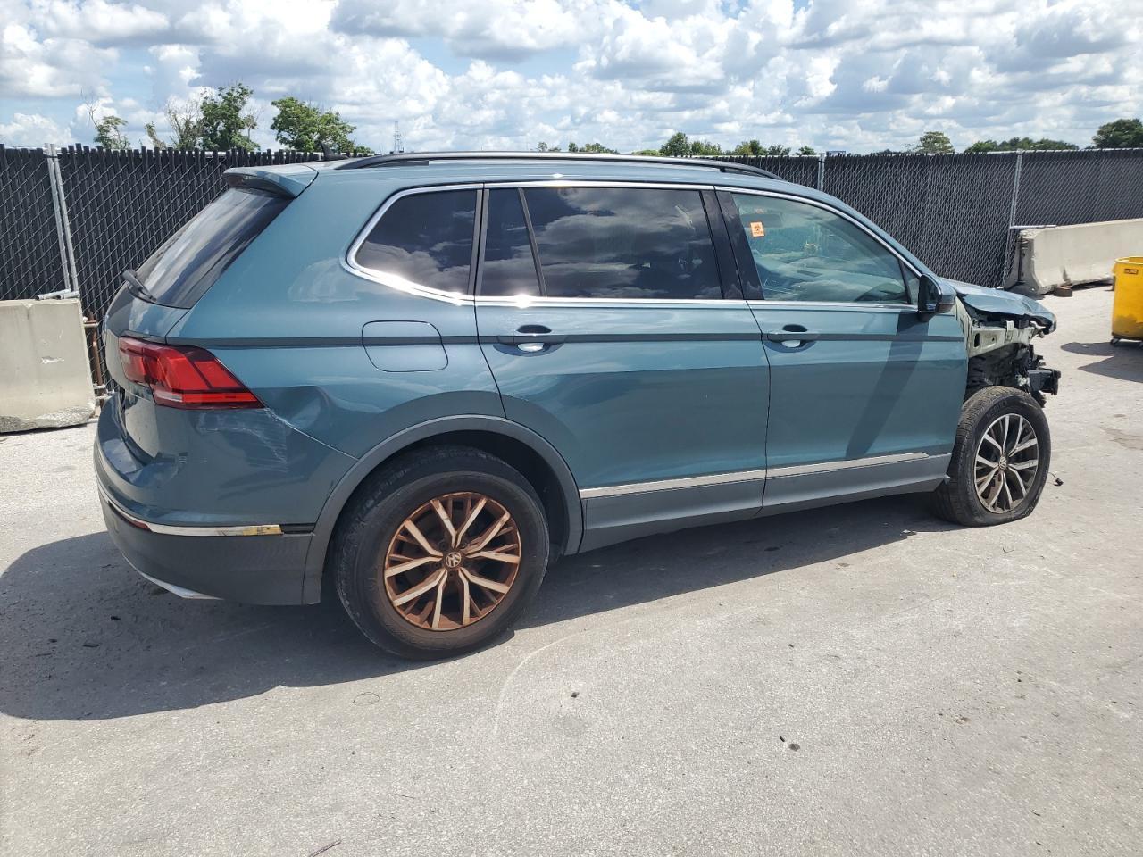 2020 Volkswagen Tiguan Se - Фото 3