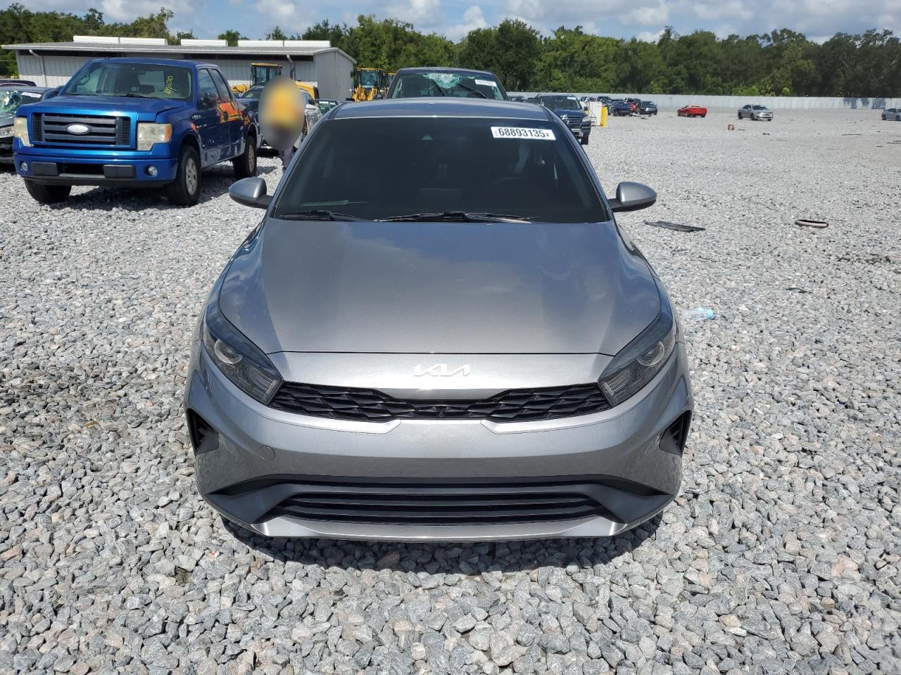 2022 Kia Forte Fe - Image 5