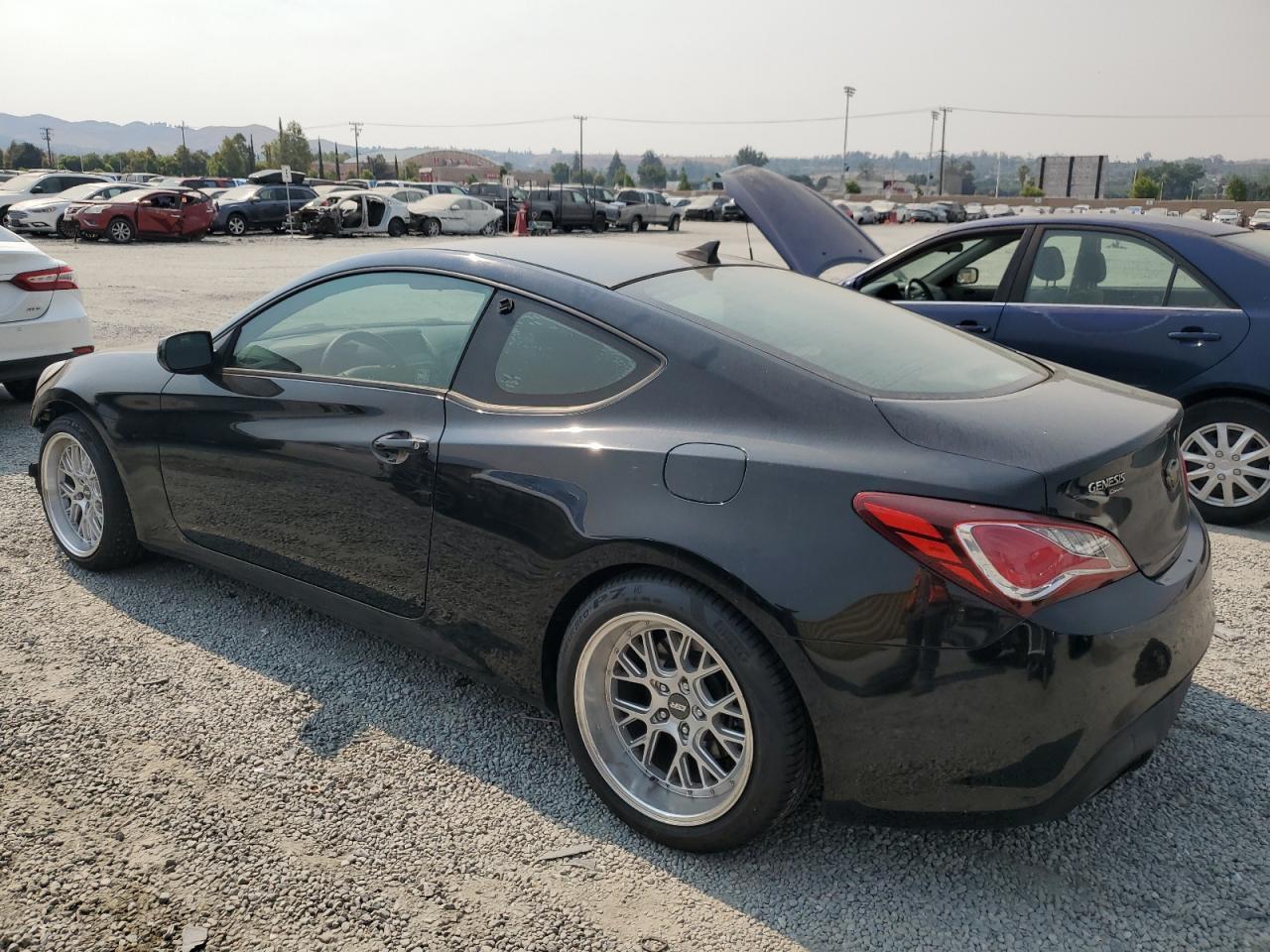 2013 Hyundai Genesis Coupe 2.0T - Image 2