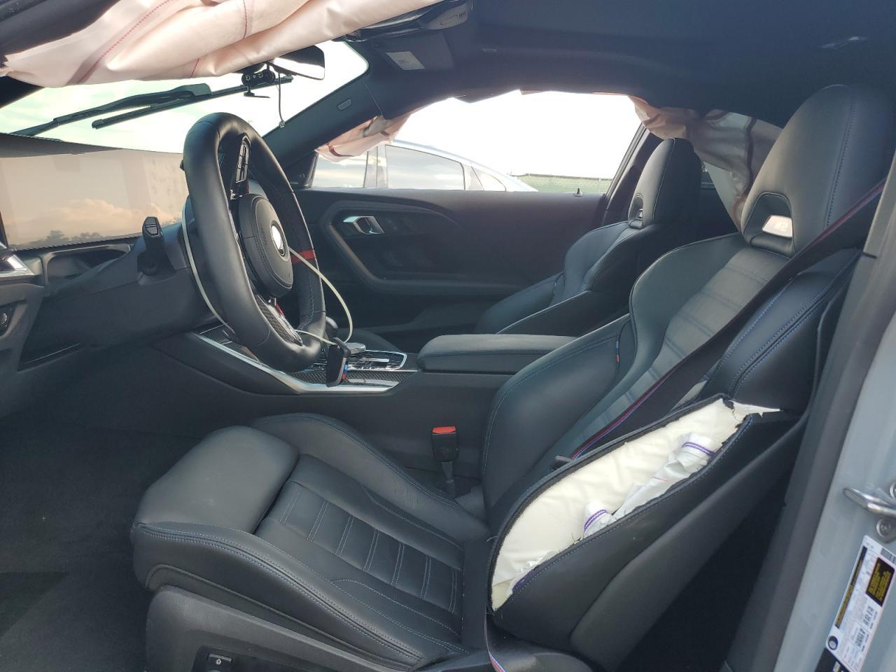 2025 BMW M2 - Фото 7