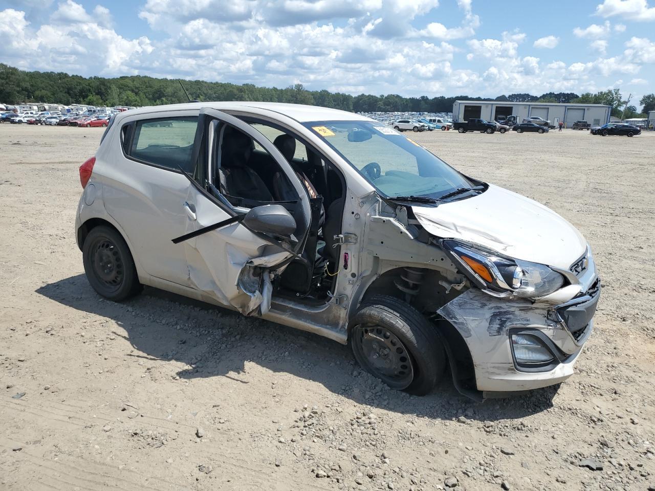 2020 Chevrolet Spark Ls - Фото 4
