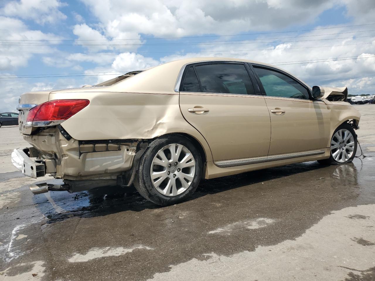 2011 Toyota Avalon Base - Фото 3