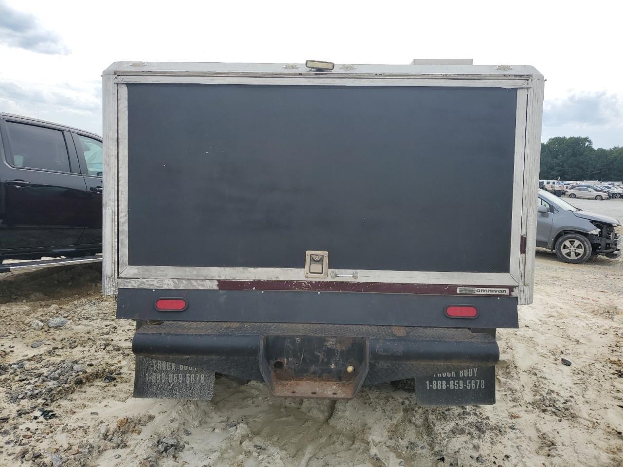 2002 Ford F350 Super Duty - Фото 6