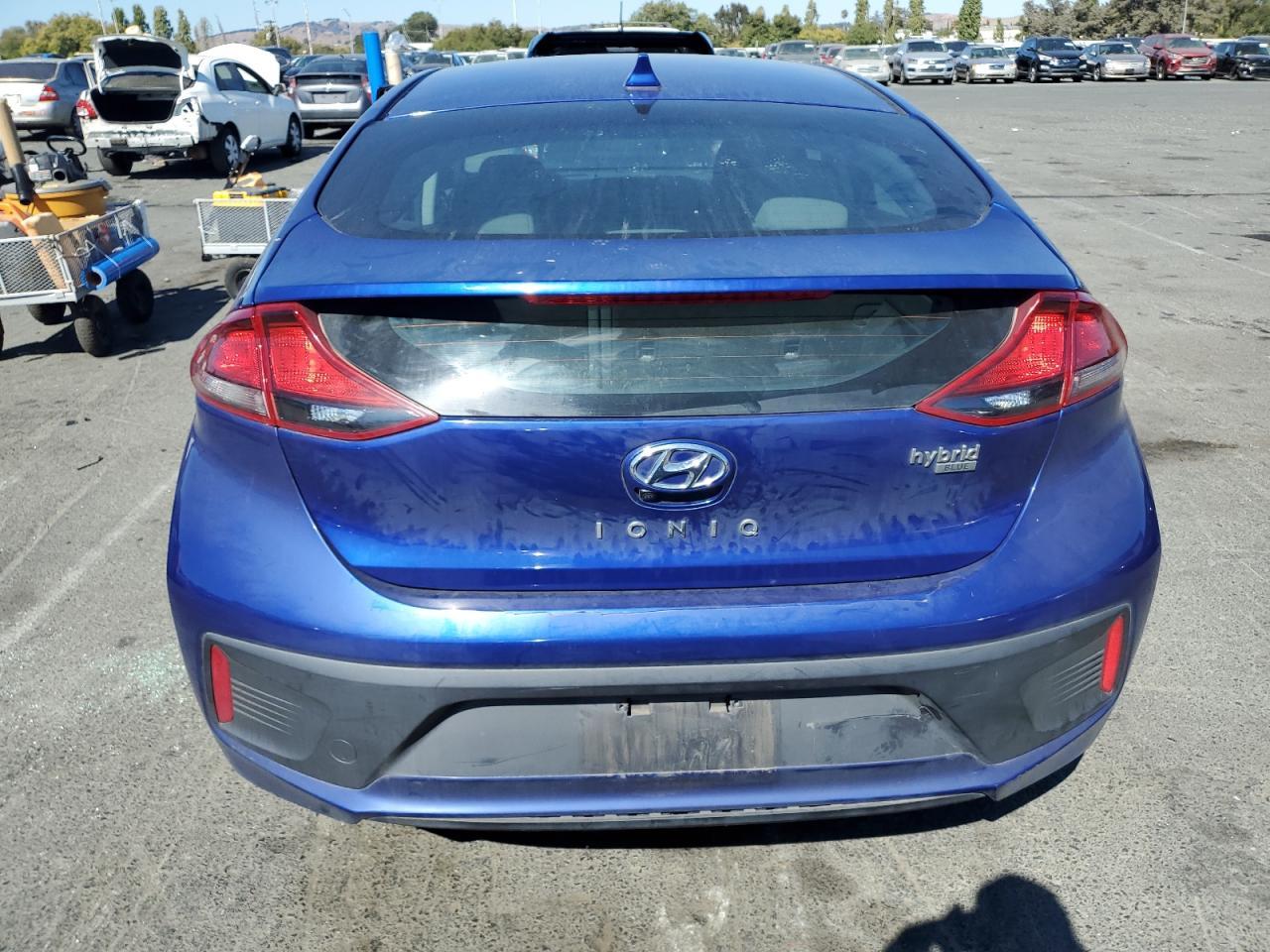 2020 Hyundai Ioniq Blue - Image 6