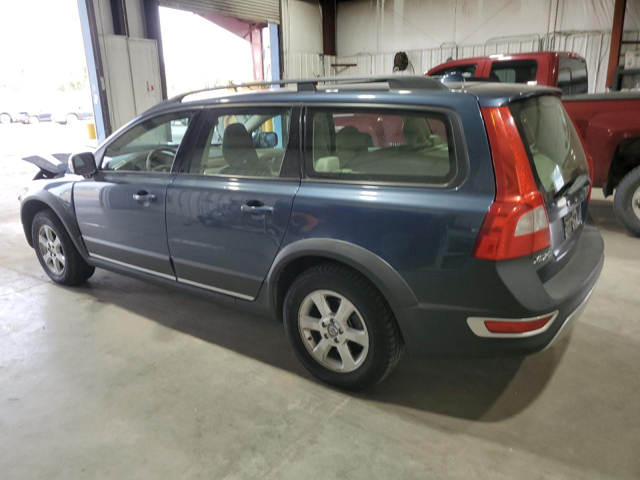 2009 Volvo Xc70 3.2 - Image 2