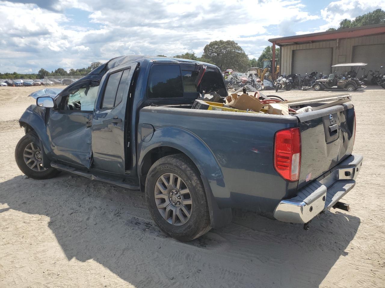 2014 Nissan Frontier S - Фото 2