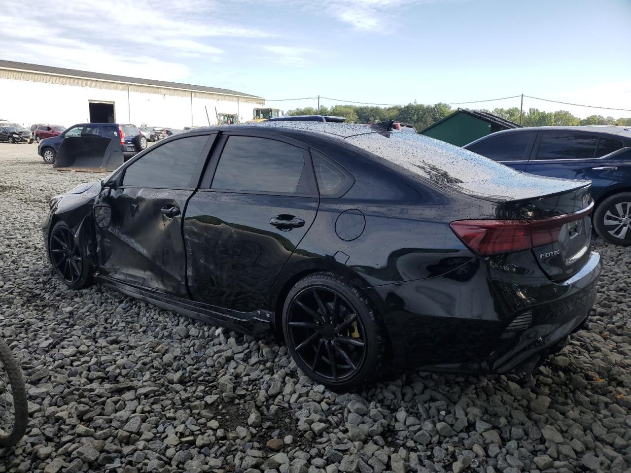 2023 Kia Forte Gt - Фото 2
