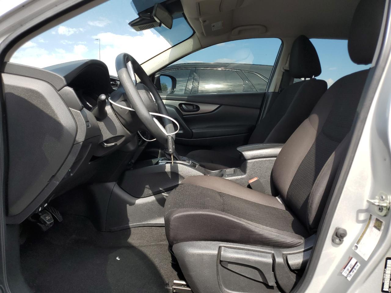 2021 Nissan Rogue Sport S - Фото 7