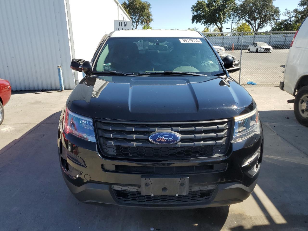 2018 Ford Explorer Police Interceptor - Image 5