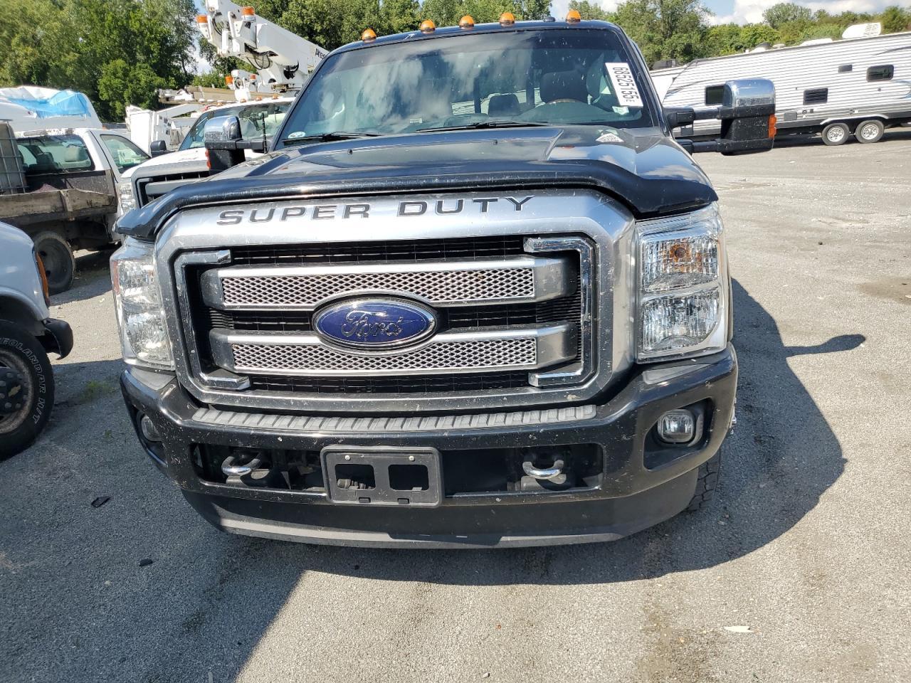 2016 Ford F350 Super Duty - Image 5