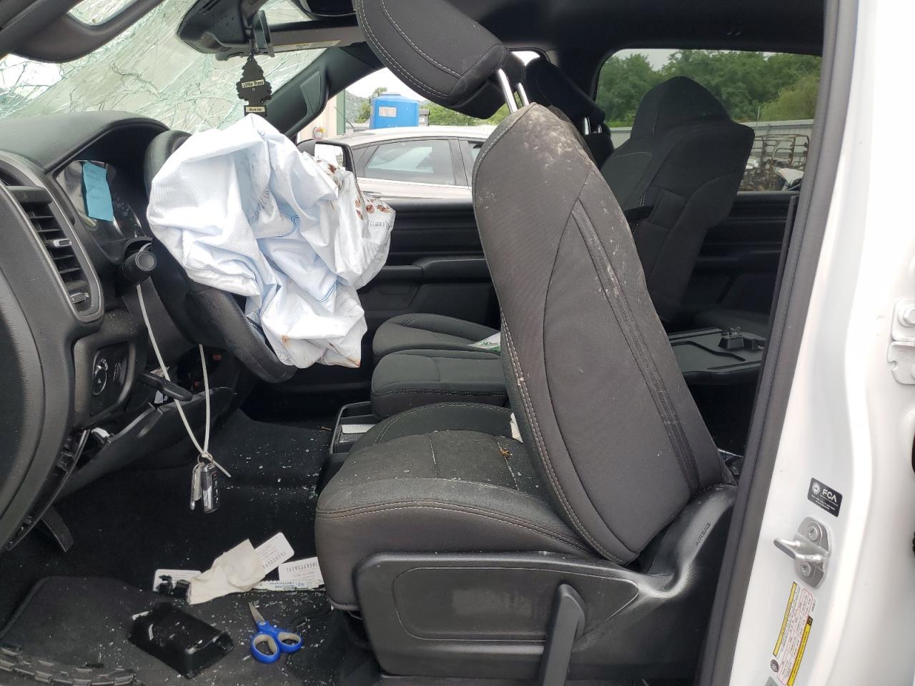 2025 Ram 1500 Tradesman - Image 7