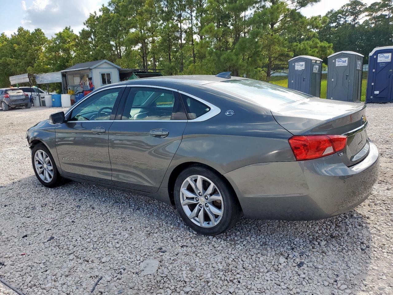 2016 Chevrolet Impala Lt - Image 2