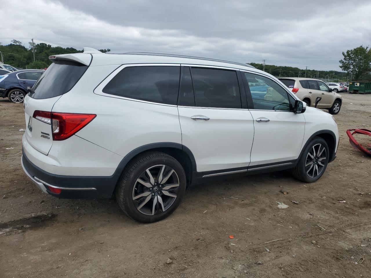 2020 Honda Pilot Touring - Image 3