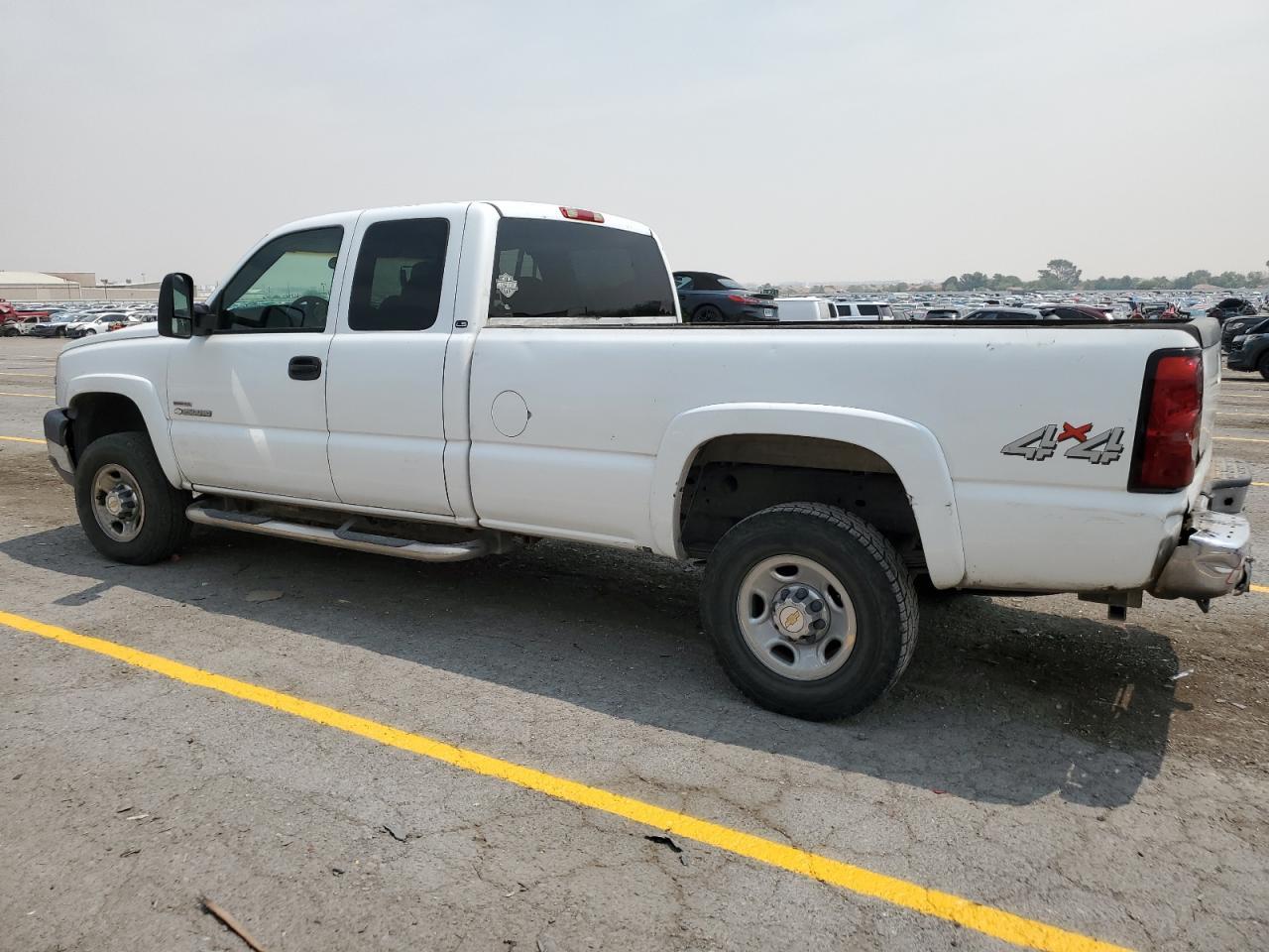 2003 Chevrolet Silverado K2500 Heavy Duty - Фото 2