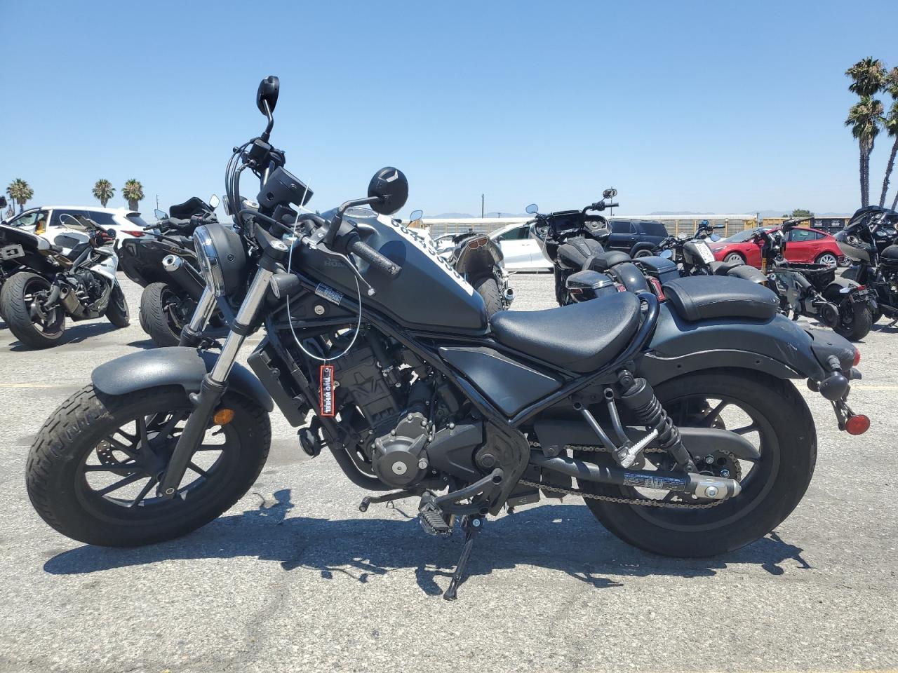 2023 Honda Cmx300 A - Фото 3