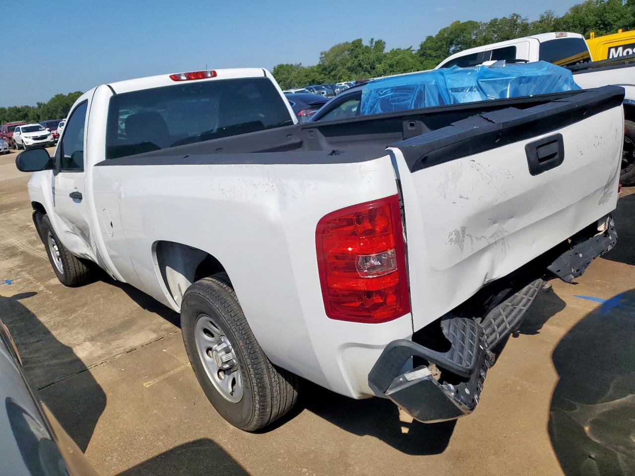 2013 Chevrolet Silverado C1500 - Фото 2