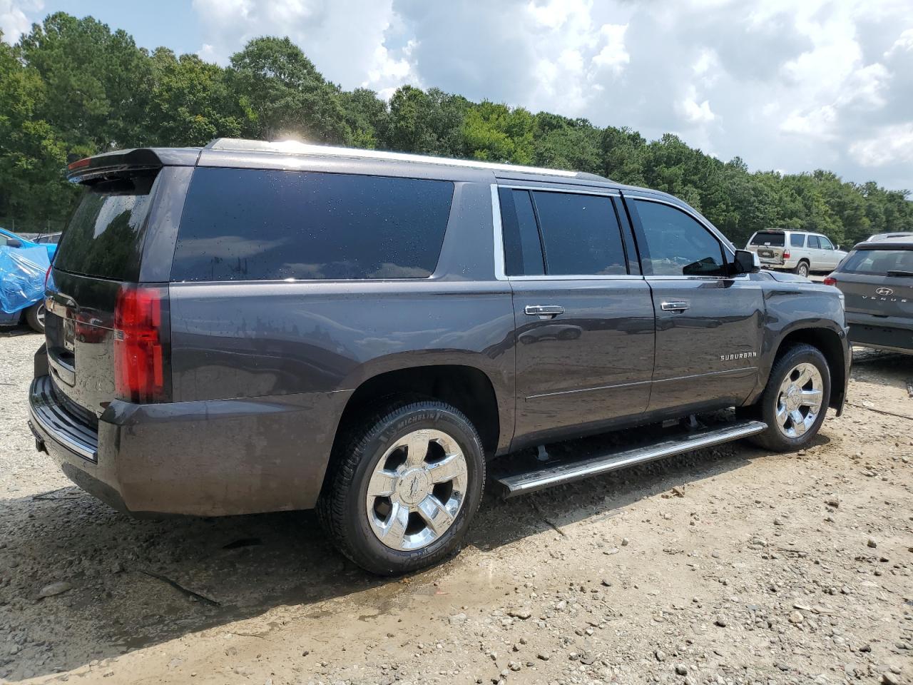 2018 Chevrolet Suburban C1500 Premier - Фото 3
