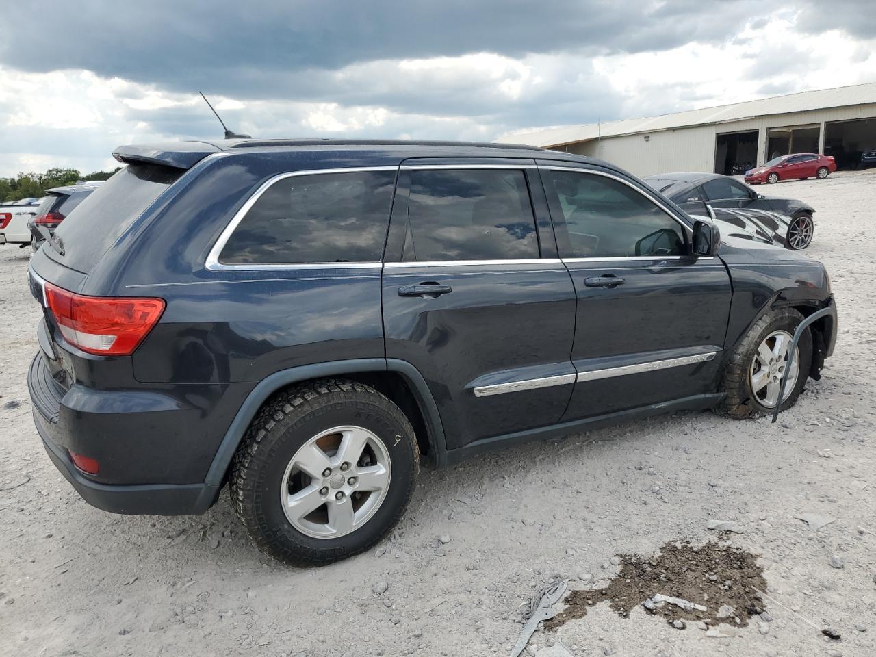 2012 Jeep Grand Cherokee Laredo - Image 3