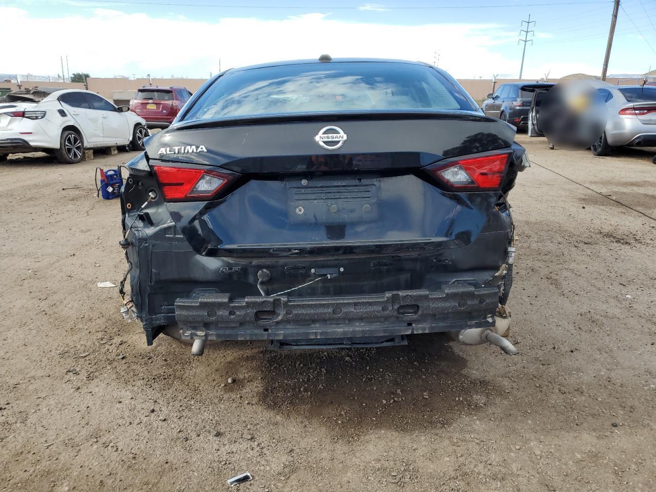 2020 Nissan Altima S - Фото 6