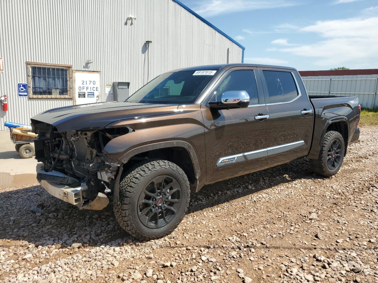 2024 Toyota Tundra Crewmax Platinum