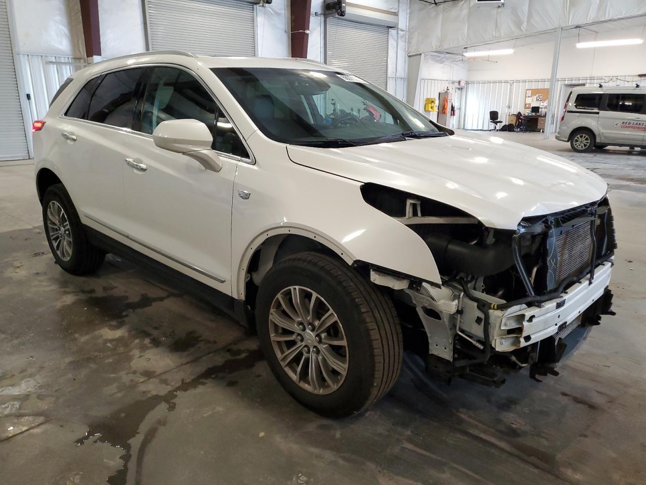 2017 Cadillac Xt5 Luxury - Фото 4