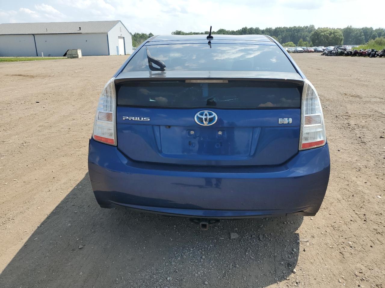 2010 Toyota Prius - Фото 6
