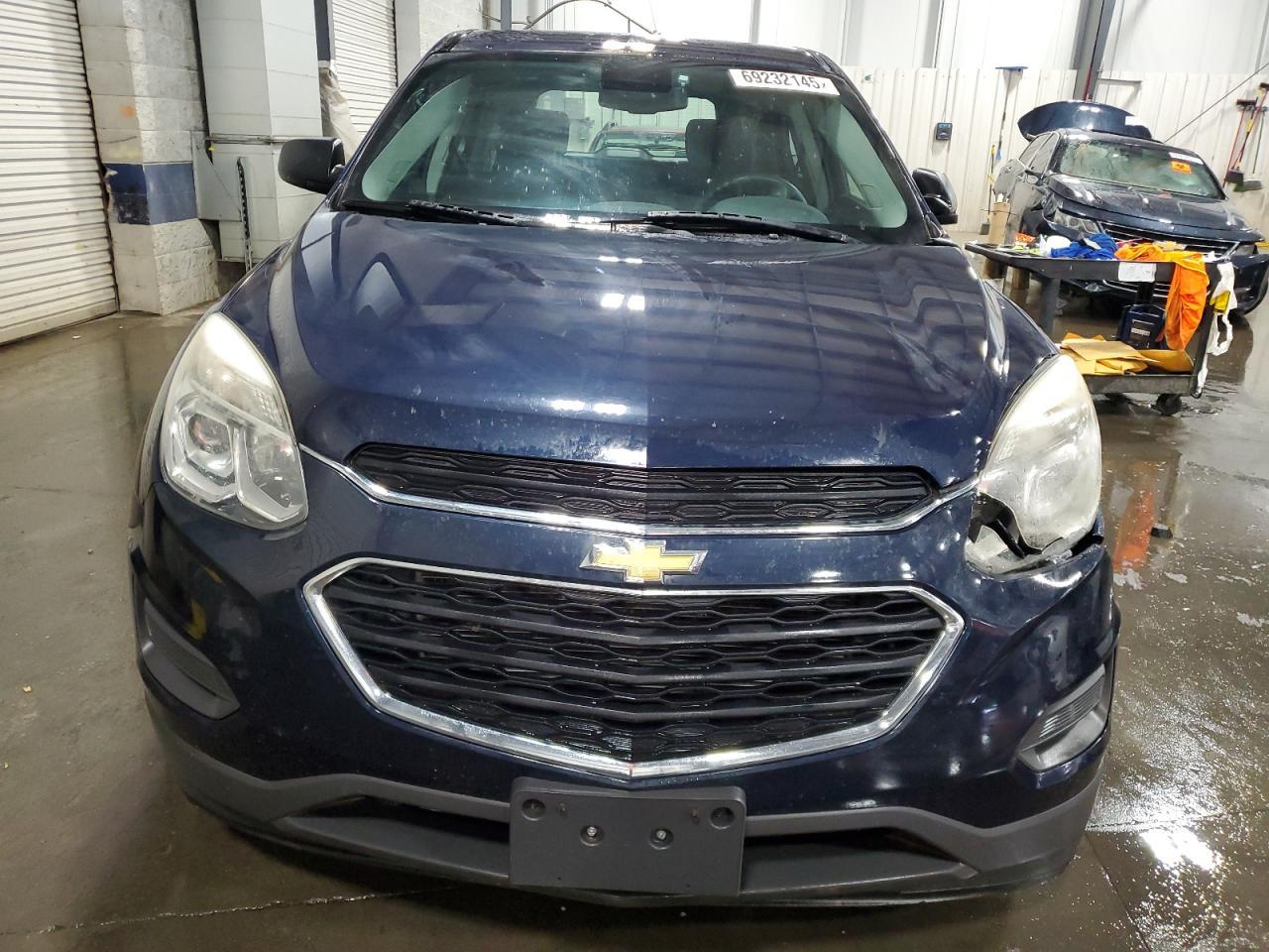 2017 Chevrolet Equinox Ls - Фото 5