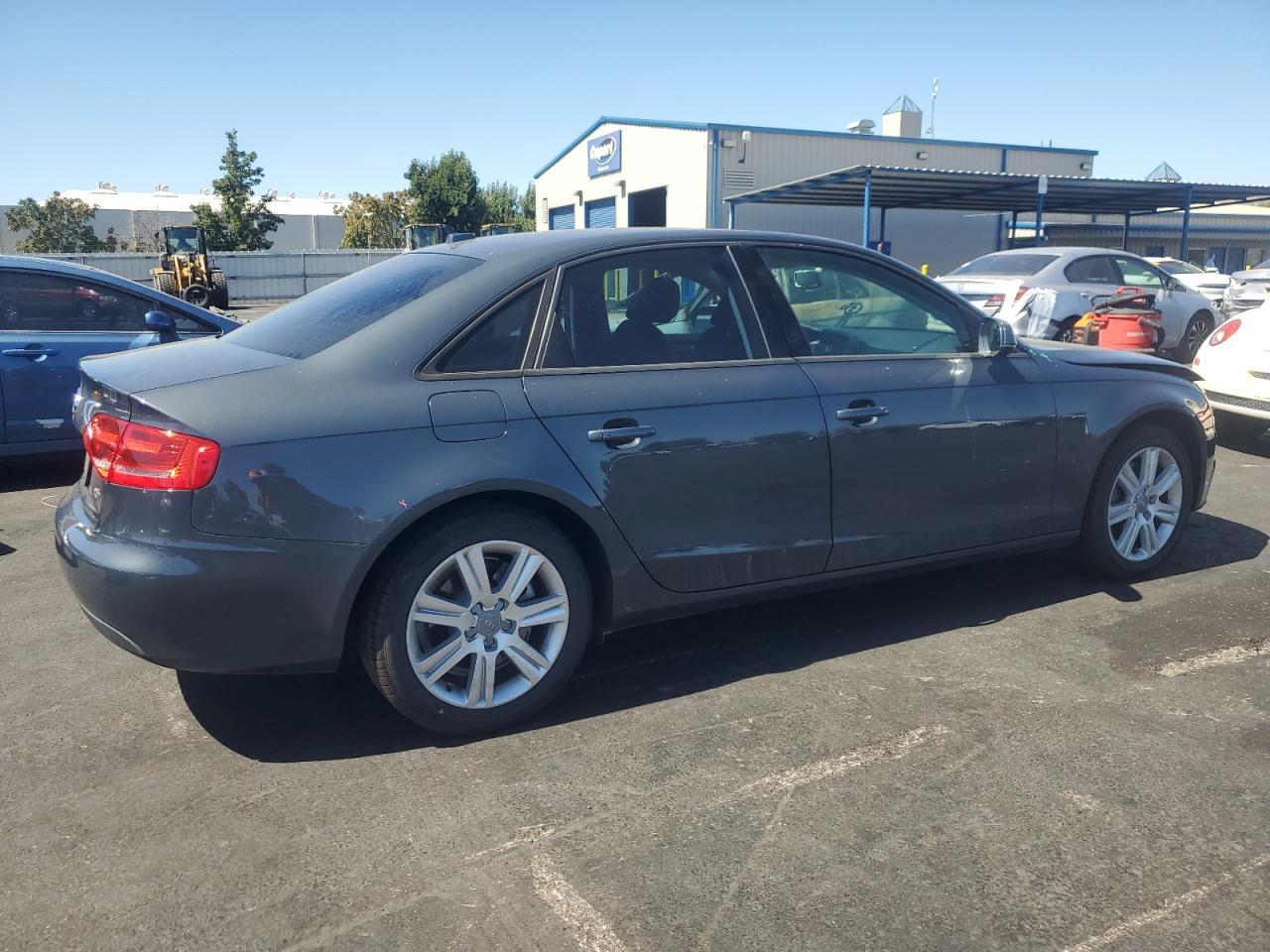 2011 Audi A4 Premium - Image 3