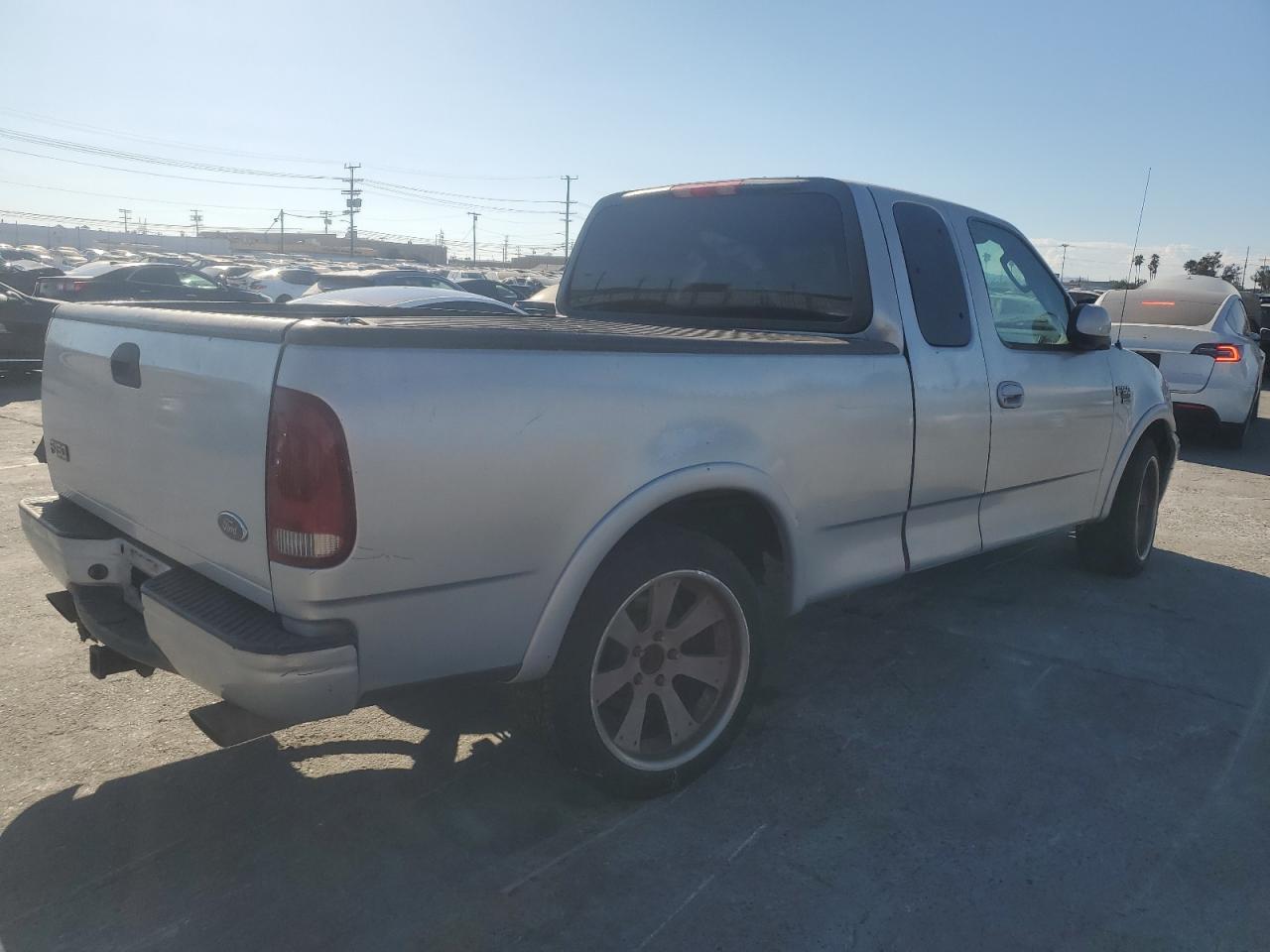 2003 Ford F150 - Image 3