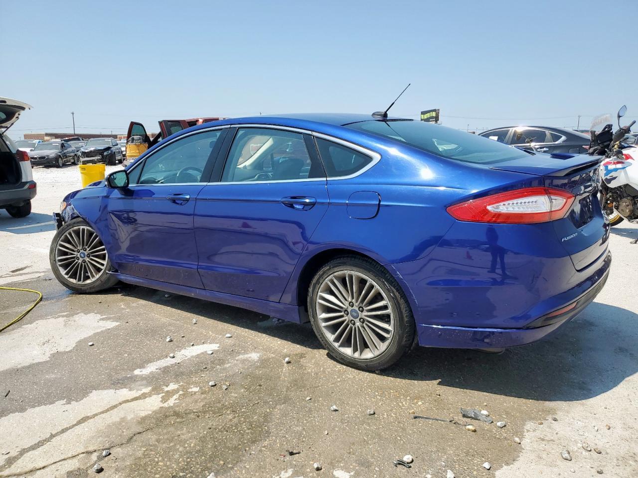 2015 Ford Fusion Se - Image 2