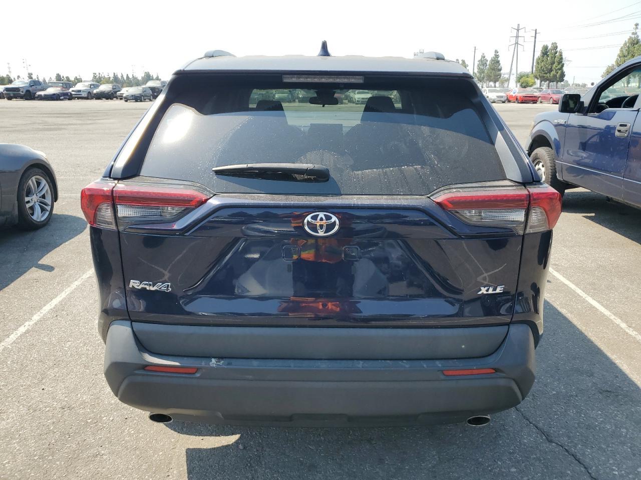 2019 Toyota Rav4 Xle - Фото 6