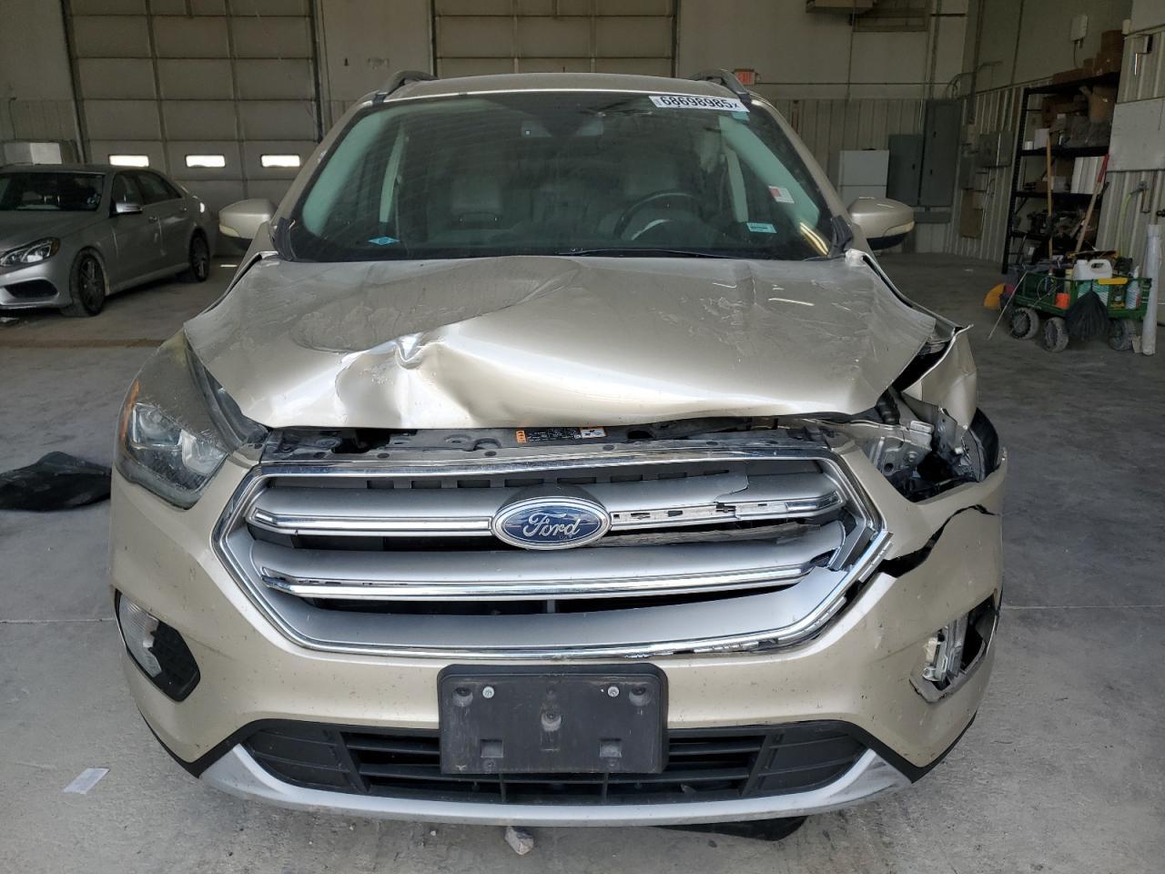 2017 Ford Escape Titanium - Фото 5