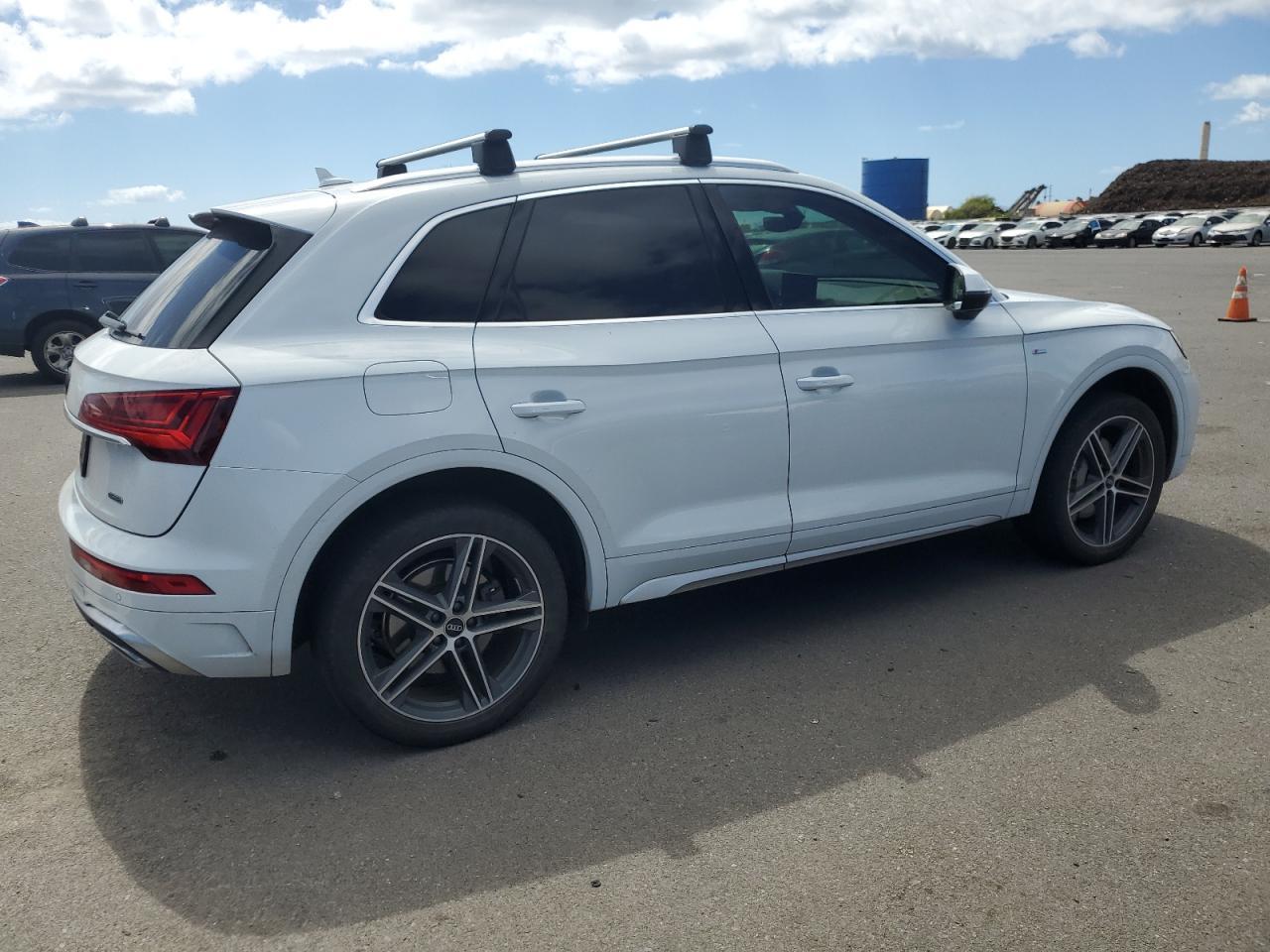 2021 Audi Q5 E Premium - Фото 3