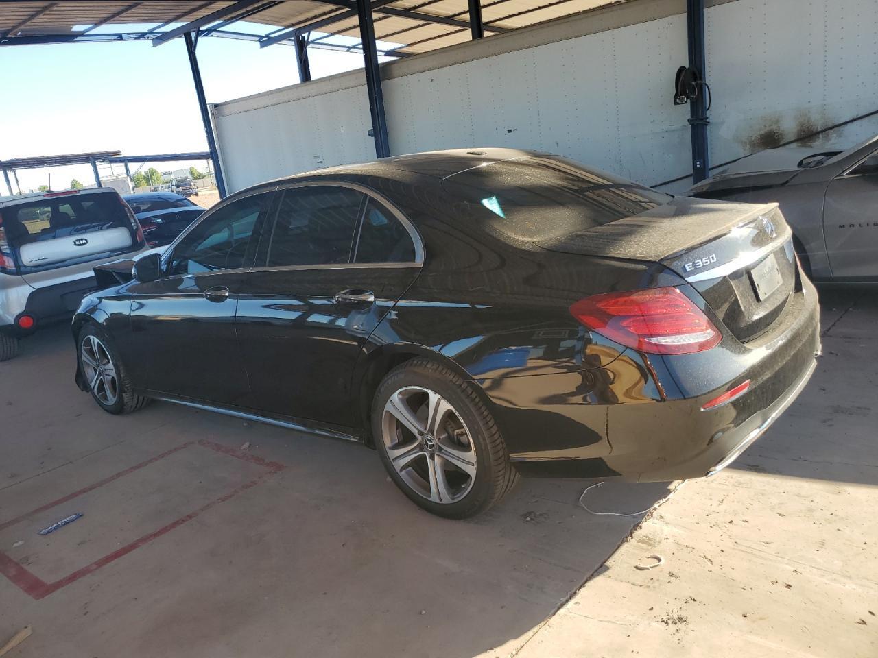 2020 Mercedes-Benz E 350 - Фото 2