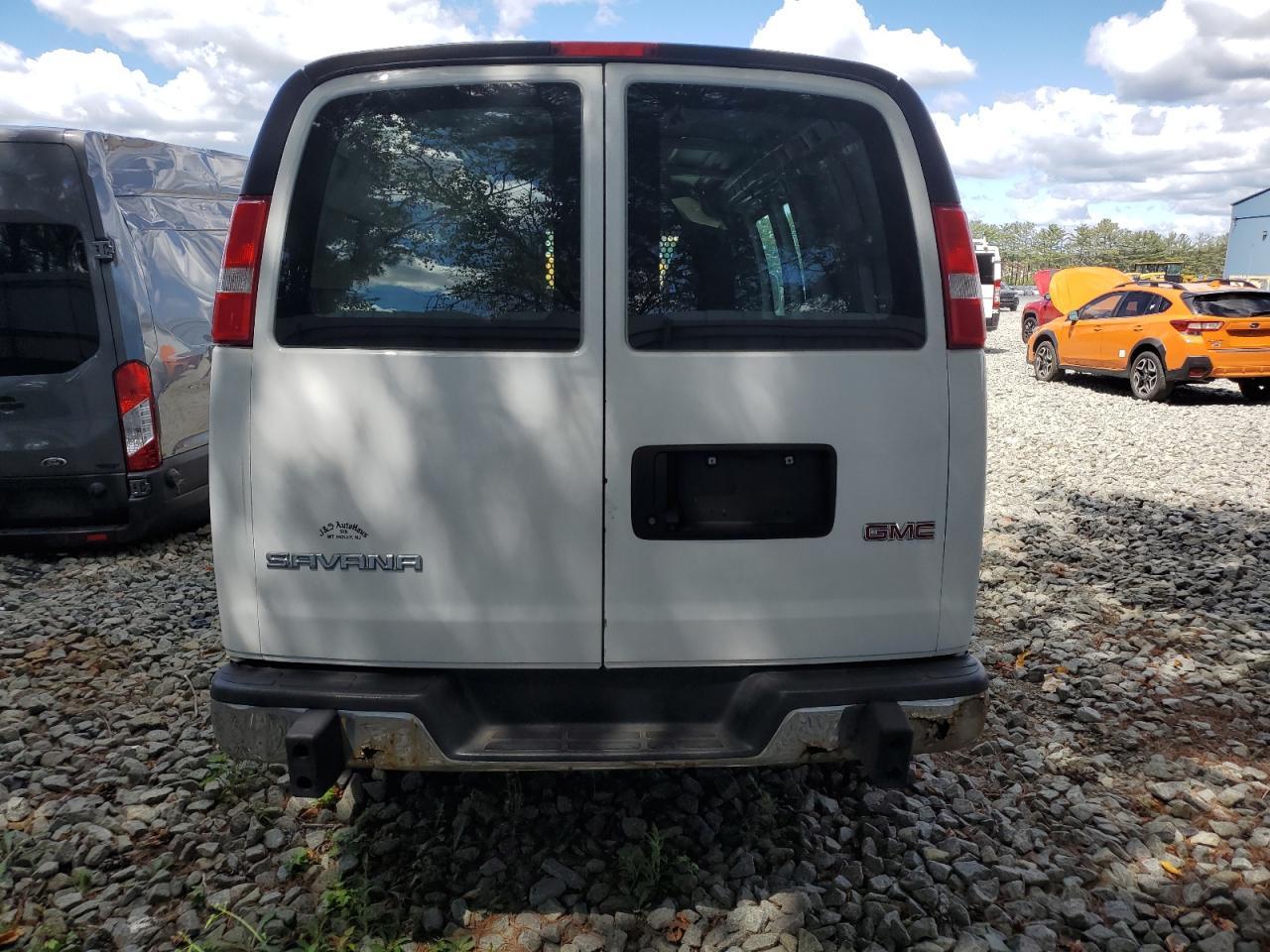 2021 GMC Savana G2500 - Image 6