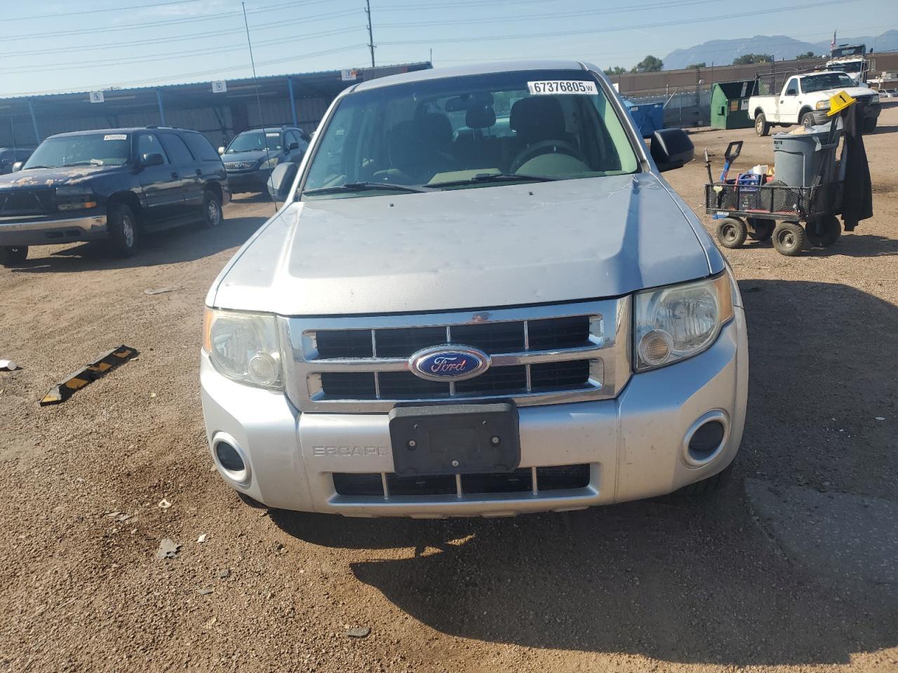 2011 Ford Escape Xls - Фото 5