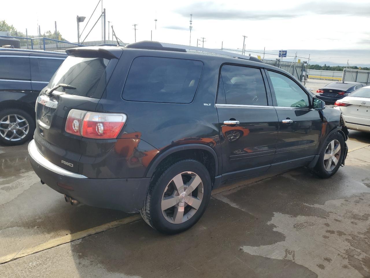 2011 GMC Acadia Slt-1 - Image 3