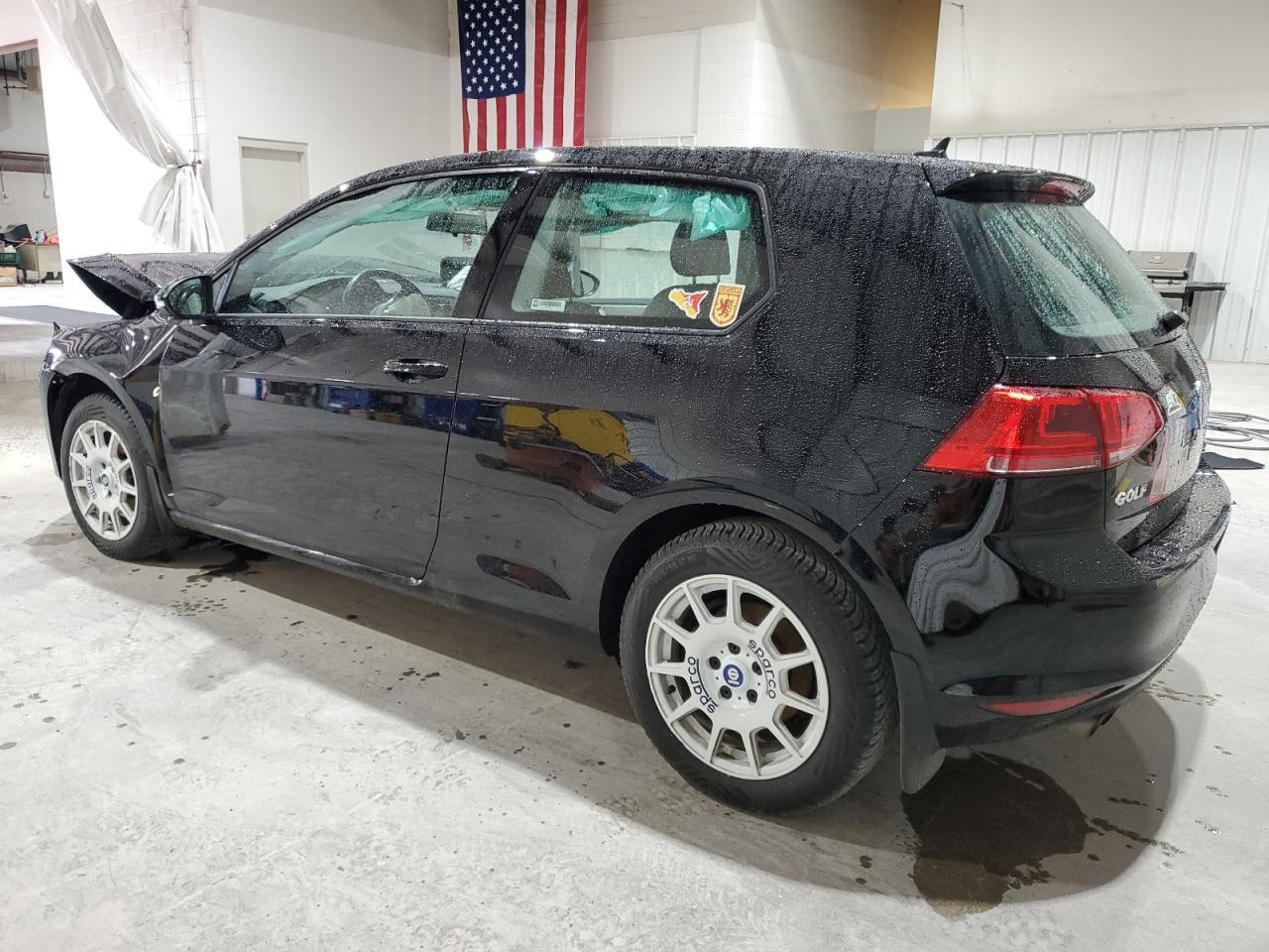 2015 Volkswagen Golf - Фото 2